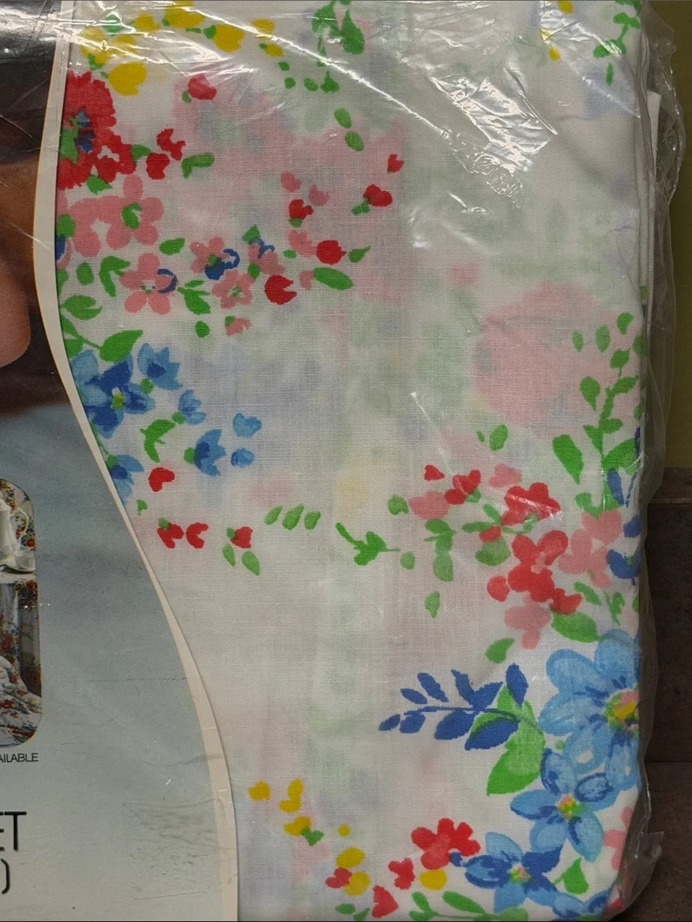 1970’s Montgomery Ward Fleurette Full Fitted Sheet